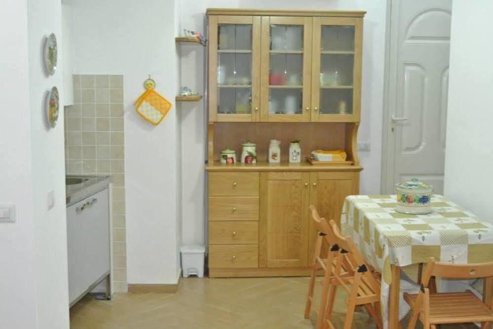 Casa Vacanze Villa San Francesco Sant'Angelo  Luaran gambar